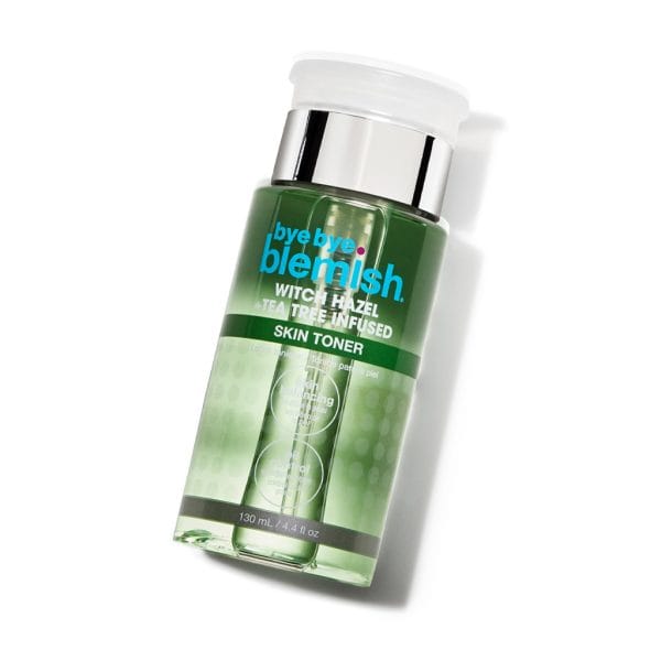 Pakiranje proizvoda Bye Bye Blemish tonik za balansiranje kože i kontrolu masnoće kože od 130ml, horizontalno.